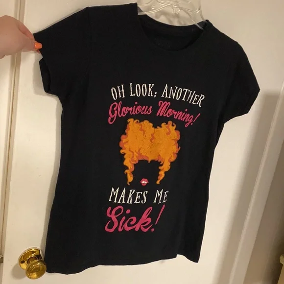 Disney Hocus Pocus graphic tee - Picture 3 of 10